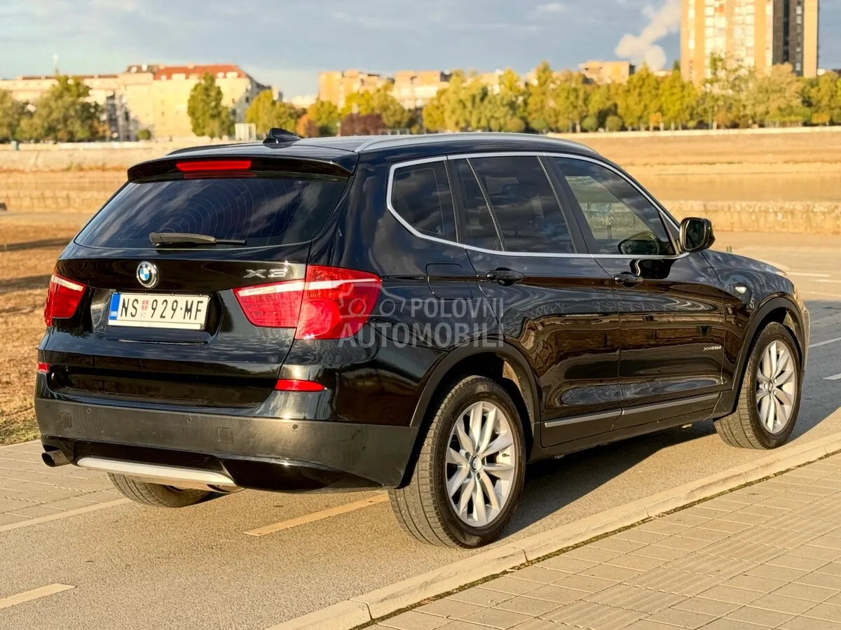 BMW X3 2012 photo 5