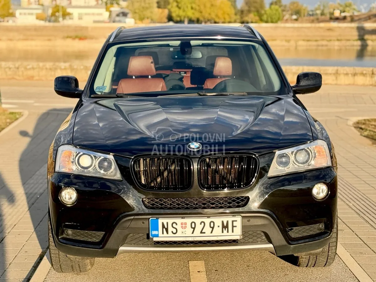BMW X3 2012 photo 2