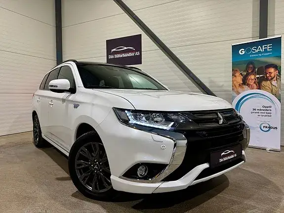 Mitsubishi Outlander 2018 photo 2