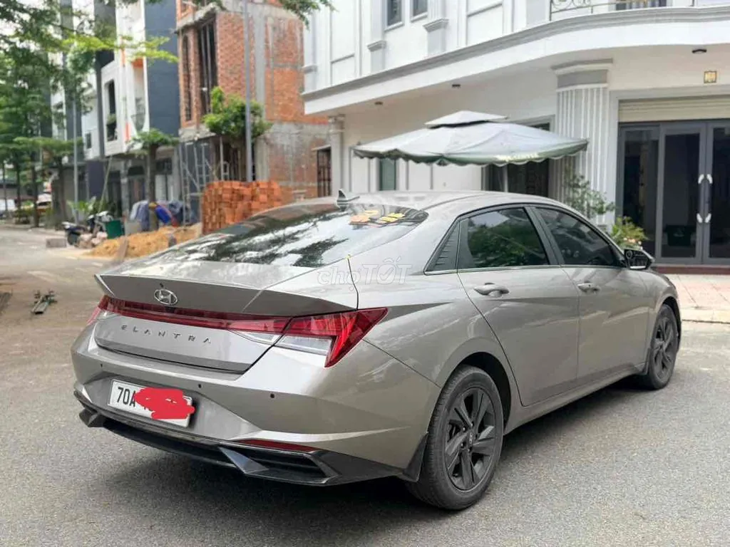 Hyundai Elantra 2022 photo 5