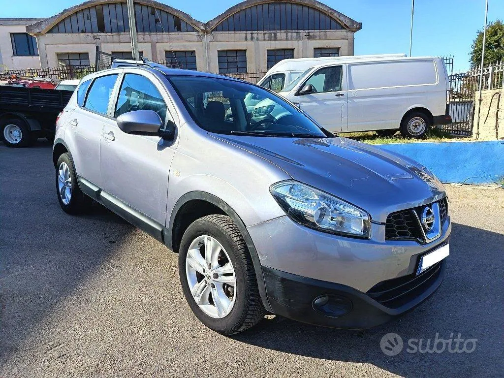 Nissan Qashqai 2011 photo 2