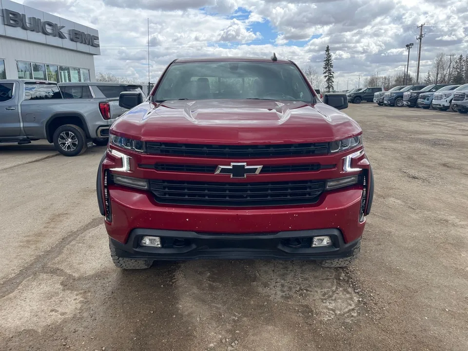Chevrolet Silverado 1500 2021 photo 3
