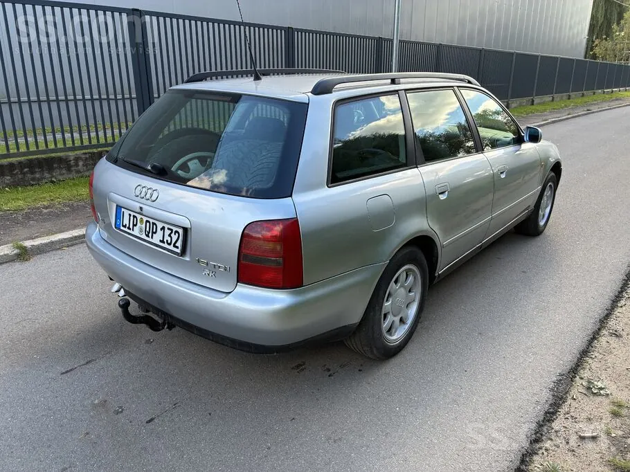 Audi A4 1997 photo 5