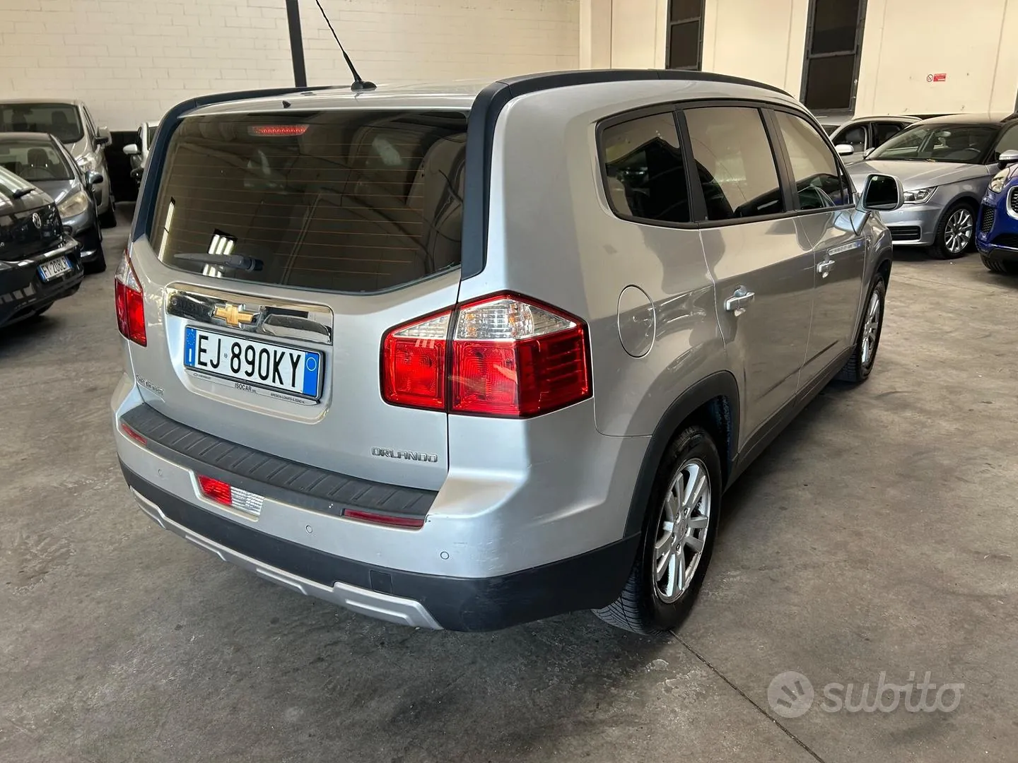 Chevrolet Orlando 2011 photo 3