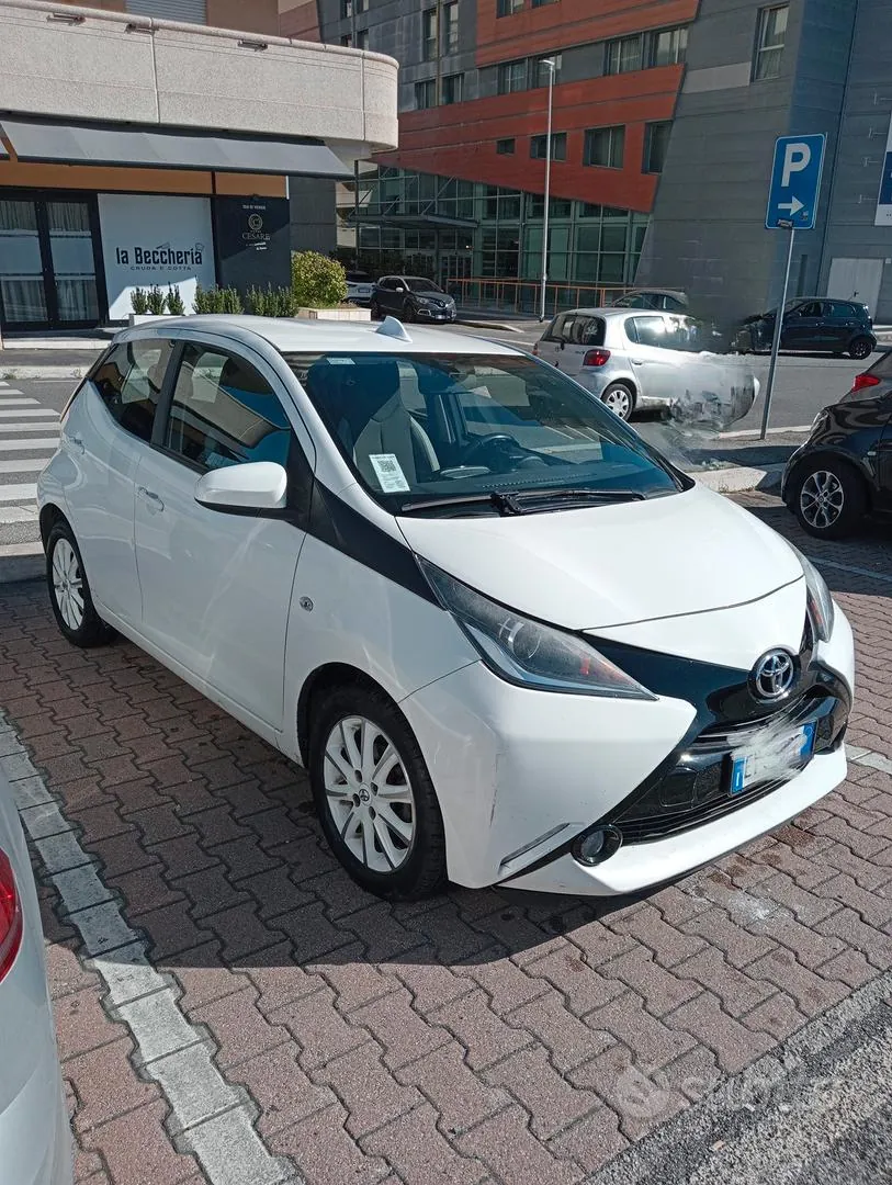 Toyota Aygo 2015 photo 2