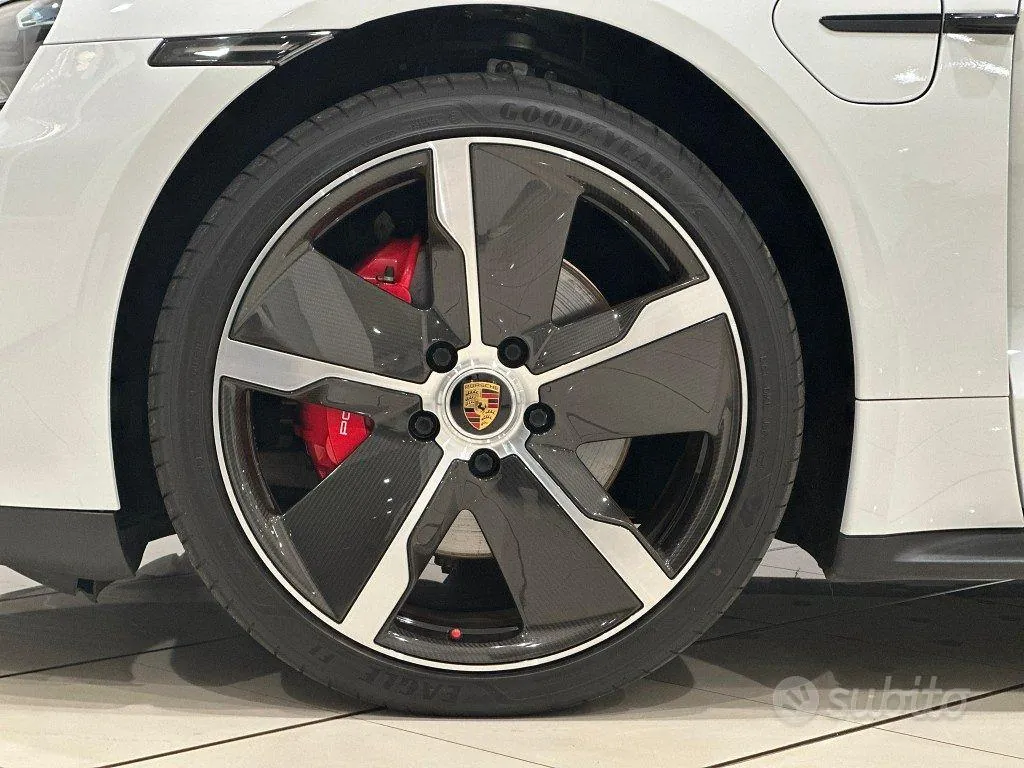 Porsche Taycan 2020 photo 4