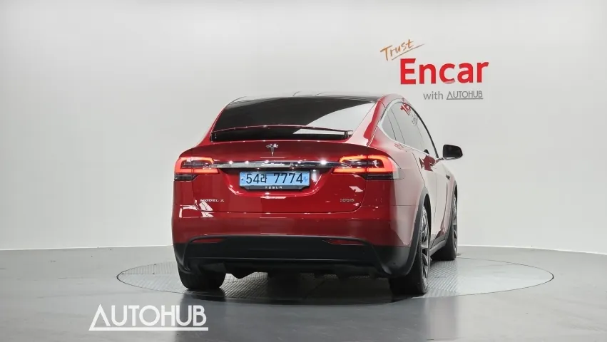 Tesla Model X 2019 photo 4