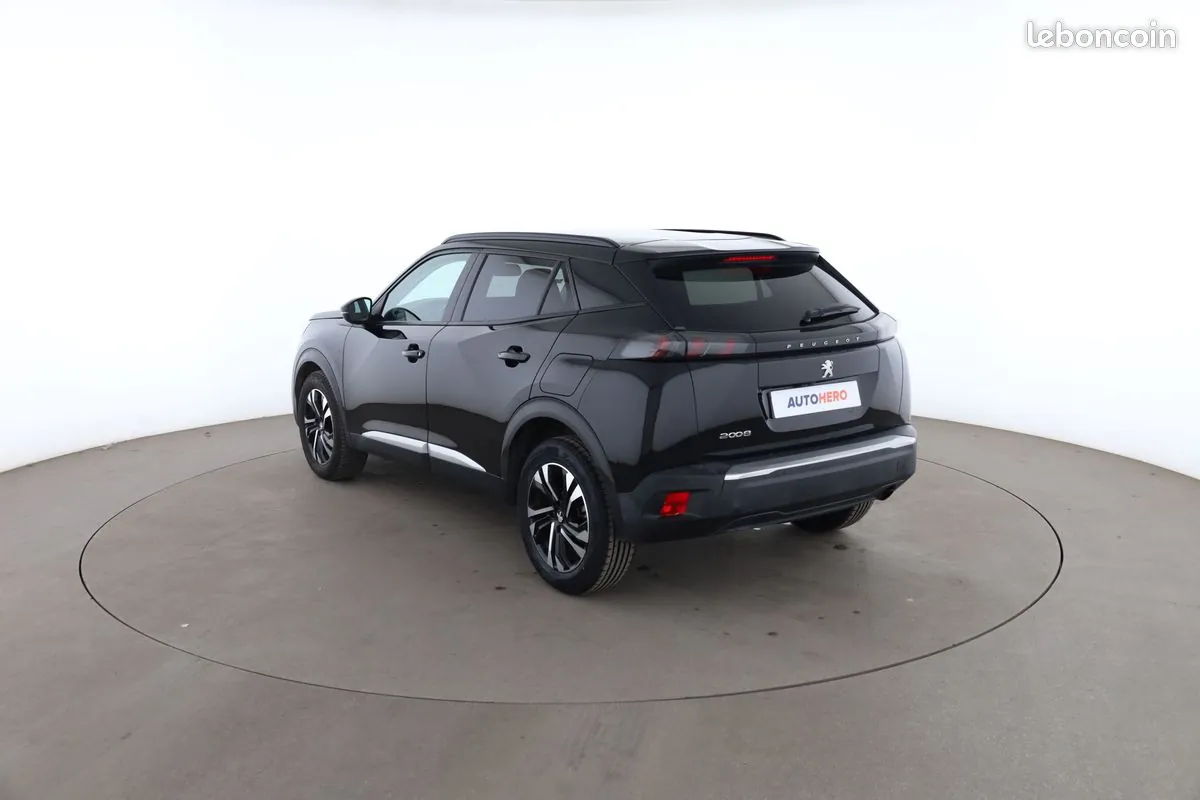 Peugeot 2008 2020 photo 2