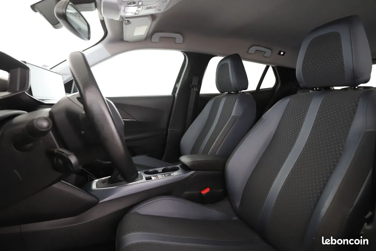 Peugeot 2008 2020 photo 5