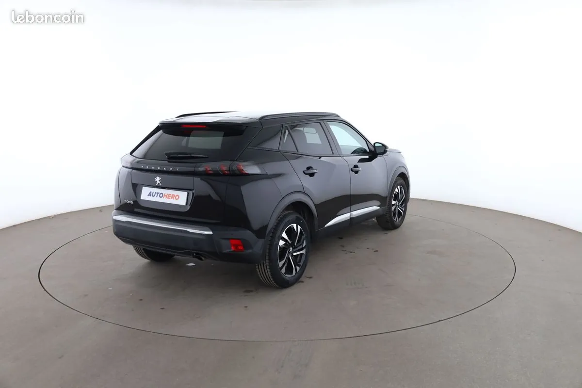 Peugeot 2008 2020 photo 3