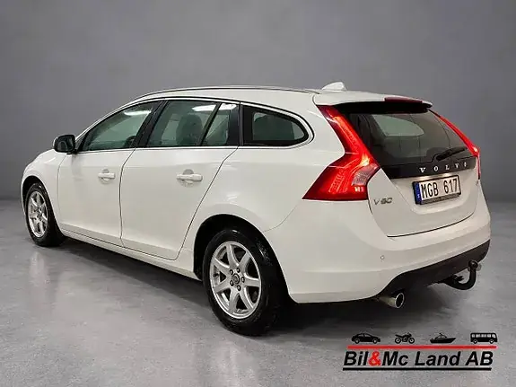 Volvo V60 2012 photo 3