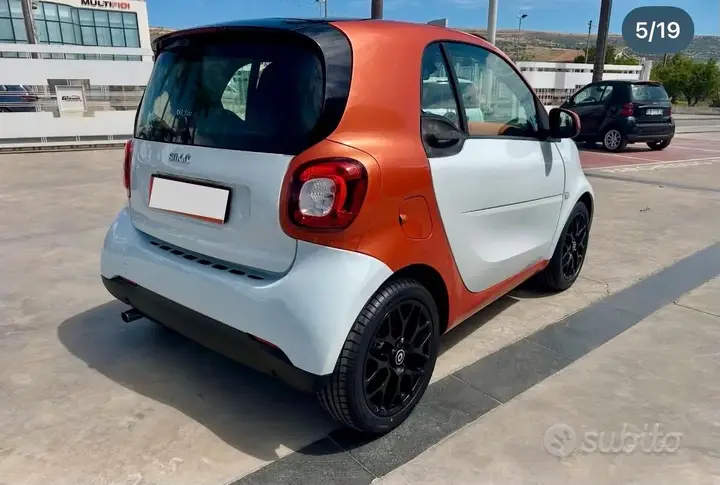Smart Fortwo 2015 photo 2