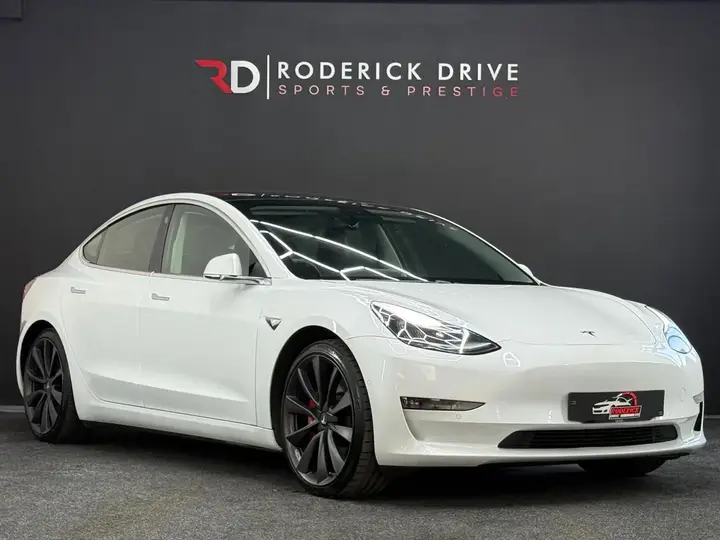 Tesla Model 3 2020 photo 4
