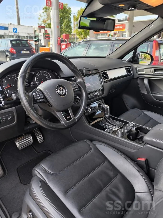 Volkswagen Touareg 2014 photo 3