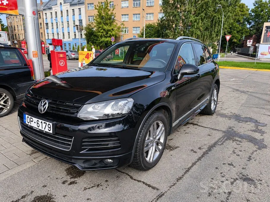 Volkswagen Touareg