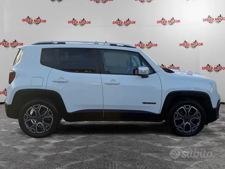 Jeep Renegade 2015 photo 4