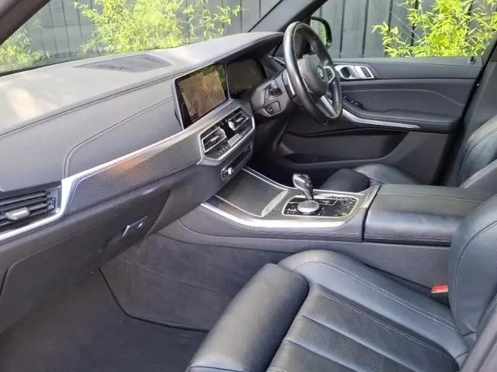BMW X5 2021 photo 5