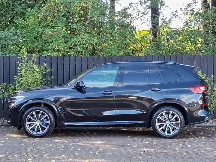 BMW X5 2021 photo 4