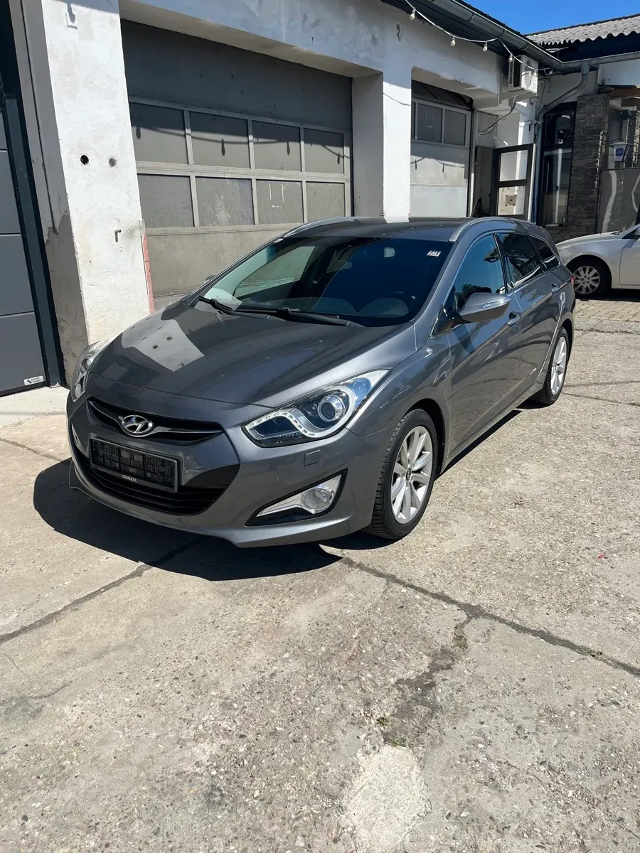 Hyundai I40