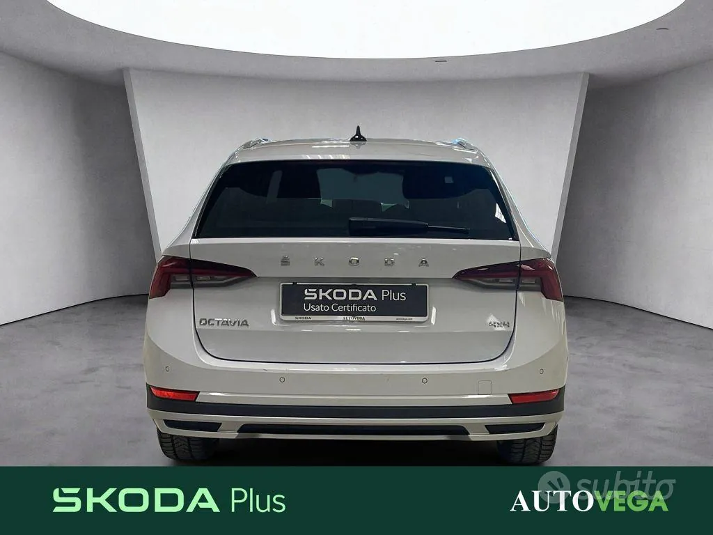 Skoda Octavia 2023 photo 5
