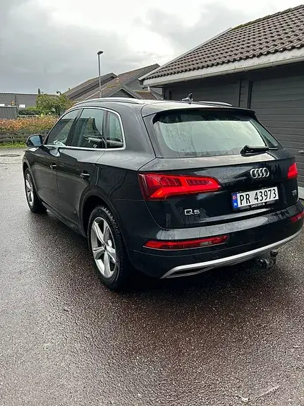 Audi Q5 2017 photo 3