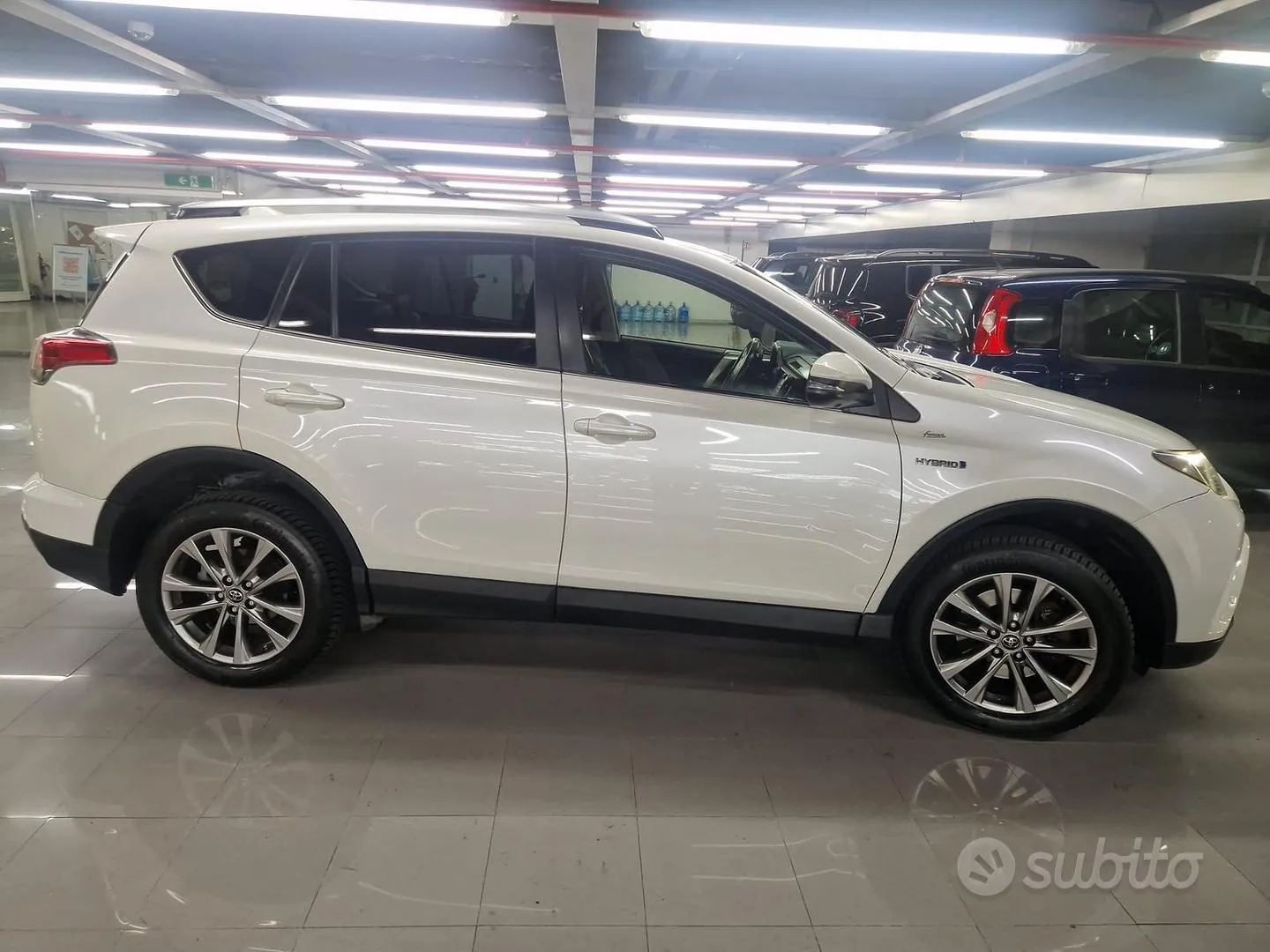 Toyota Rav4 2016 photo 3