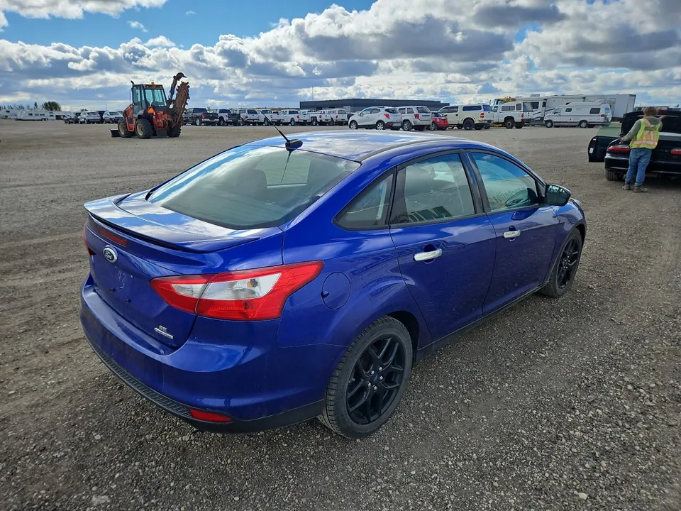 Ford Focus 2013 photo 4