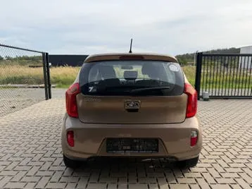 Kia Picanto 2012 photo 3