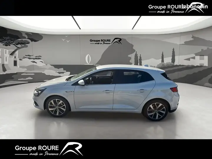 Renault Megane 2018 photo 2
