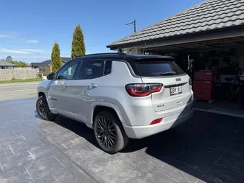 Jeep Compass 2023 photo 3