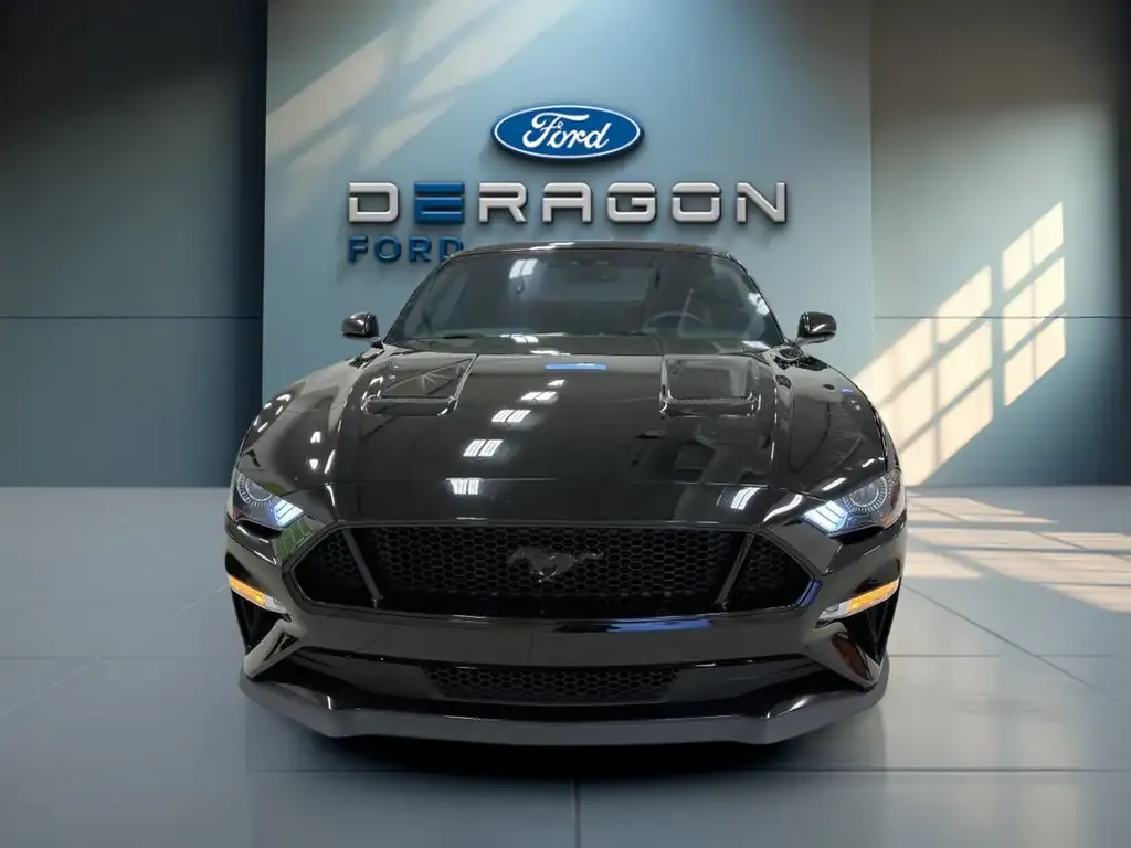 Ford Mustang 2018 photo 2