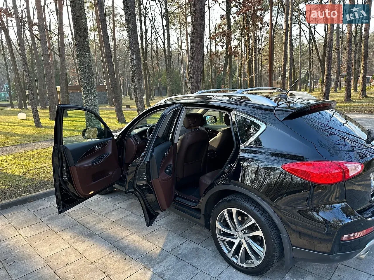 Infiniti Qx50 2017 photo 3