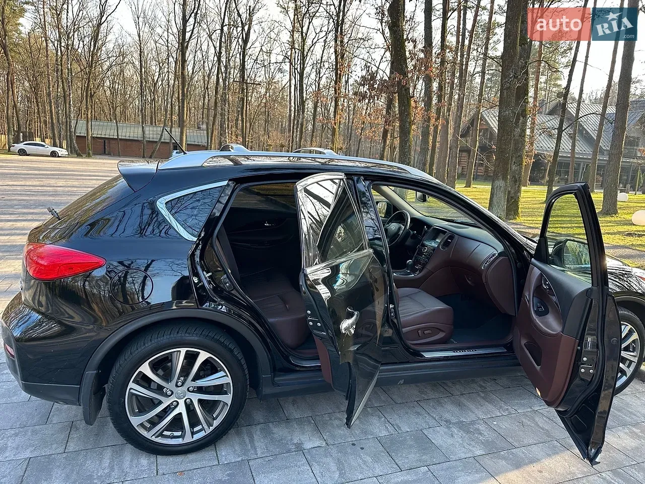 Infiniti Qx50 2017 photo 4