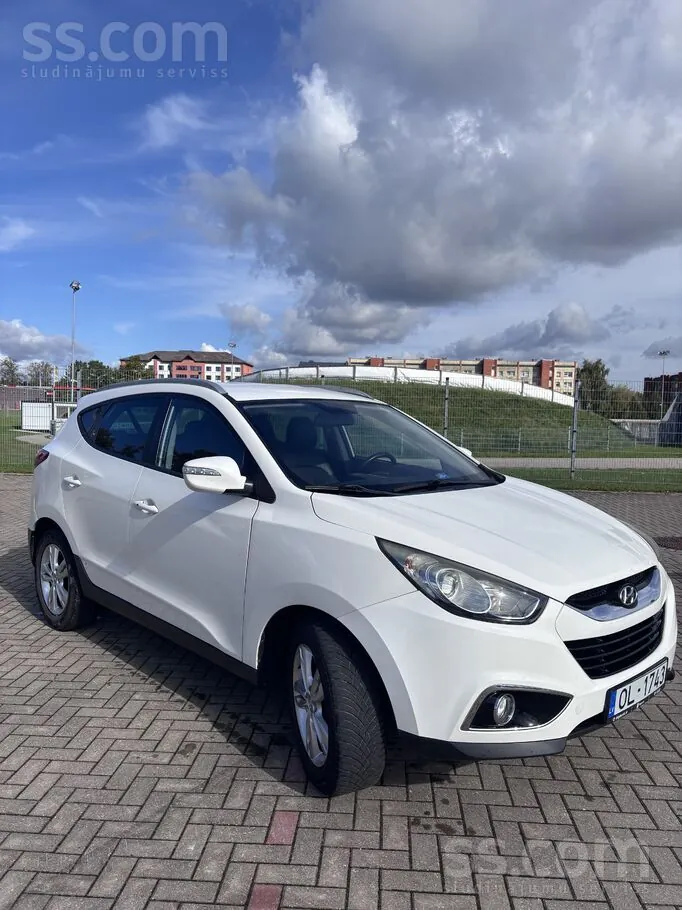 Hyundai Tucson 2013 photo 4