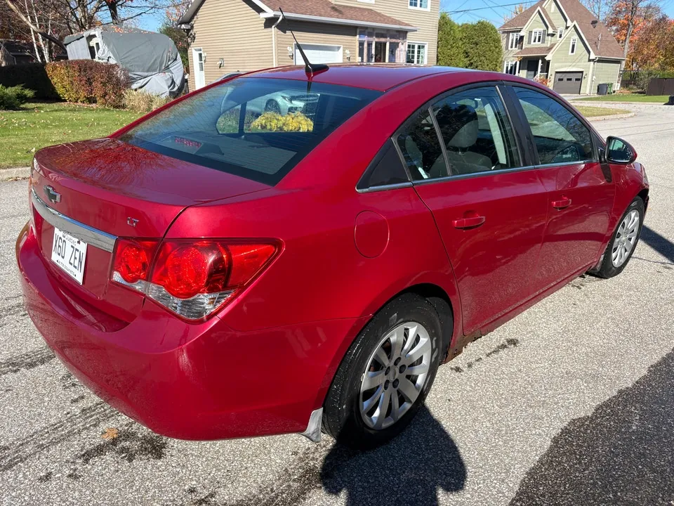 Chevrolet Cruze 2012 photo 3