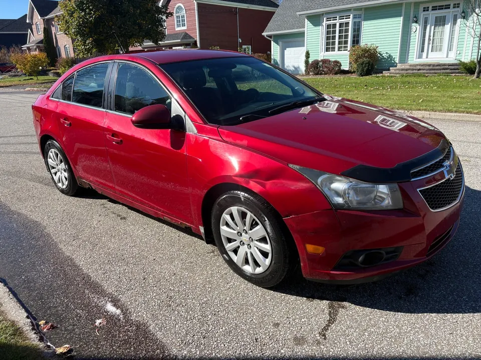 Chevrolet Cruze 2012 photo 2