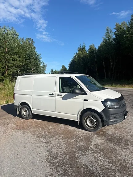 Volkswagen Transporter 2016 photo 2