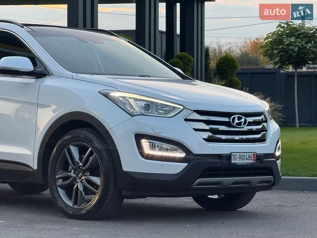 Hyundai Santa Fe 2015 photo 4