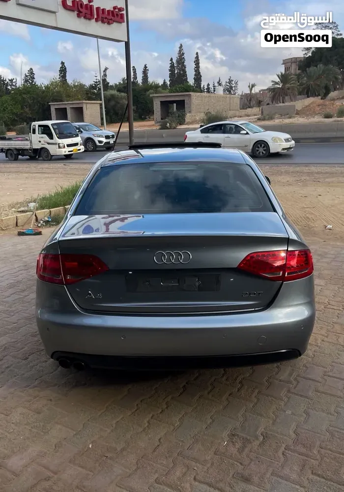 Audi A4 2011 photo 3