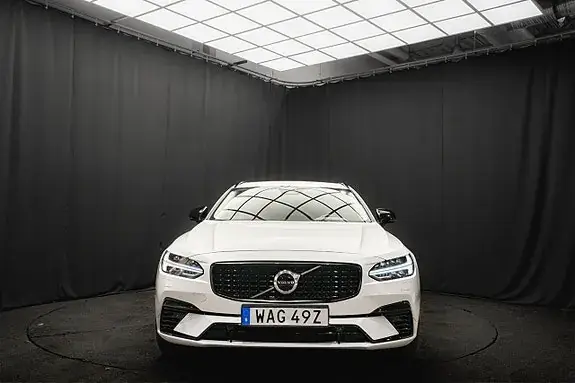 Volvo V90 2023 photo 4