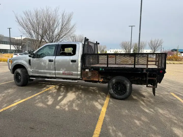 Ford F350 2017 photo 4