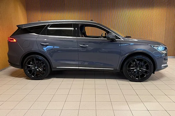 BYD Tang 2022 photo 3