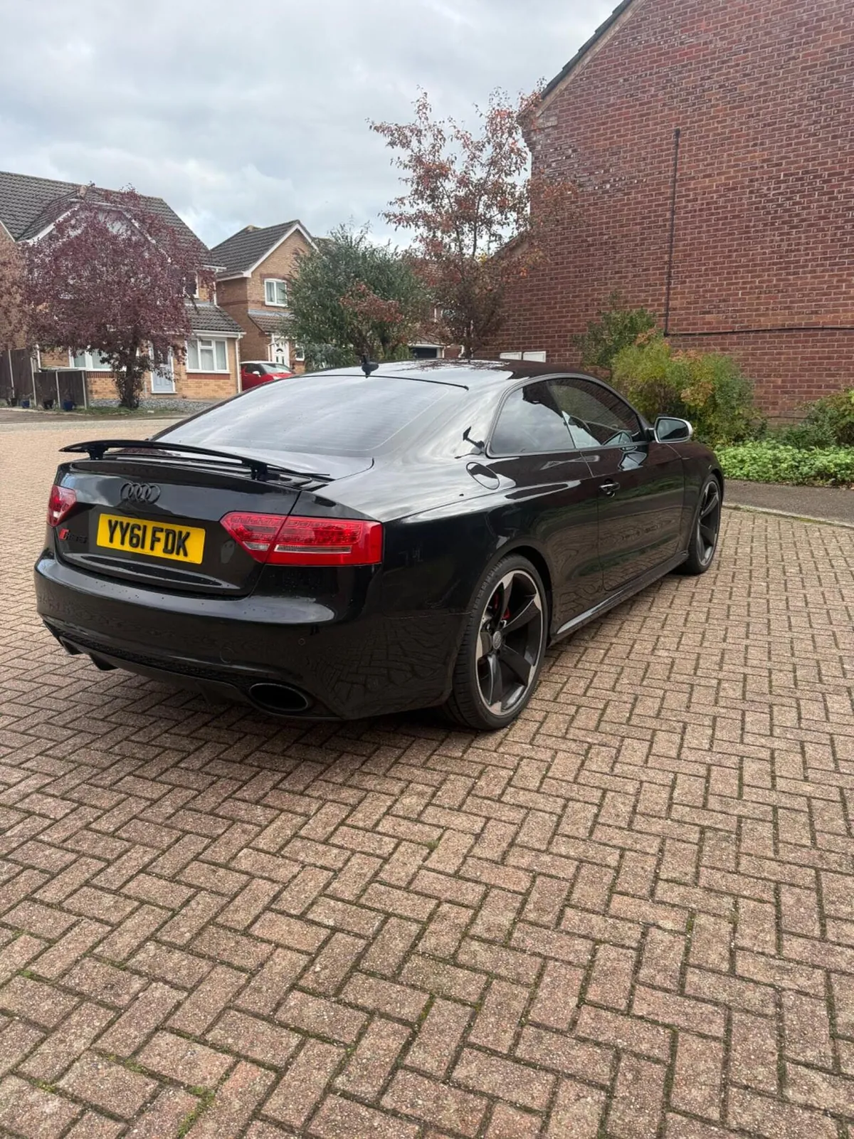 Audi Rs5 2011 photo 5