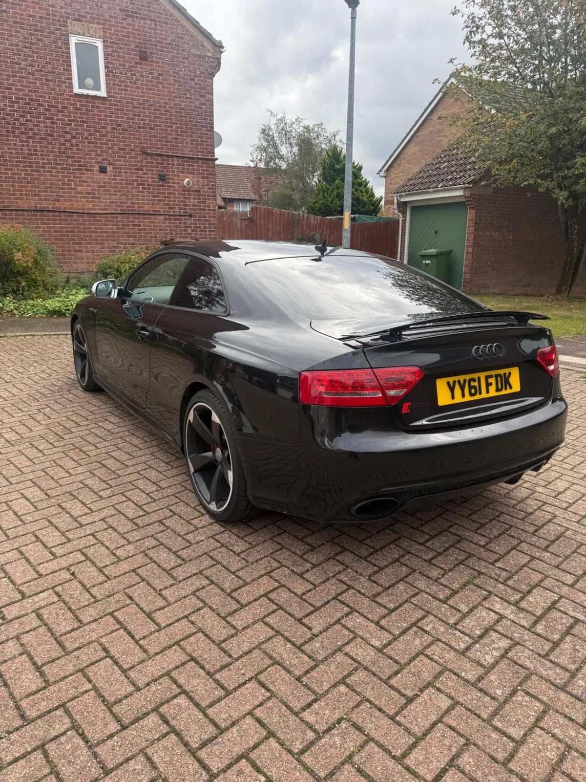 Audi Rs5 2011 photo 4