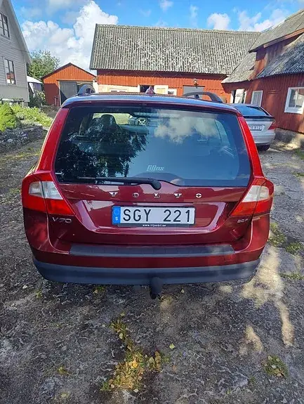 Volvo V70 2009 photo 2