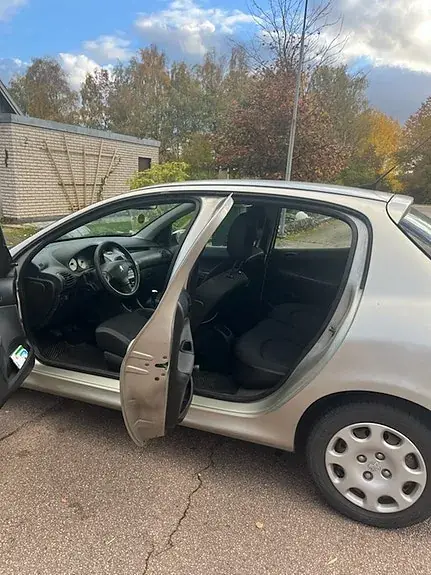 Peugeot 206 2007 photo 4