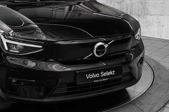 Volvo Xc40 2024 photo 2