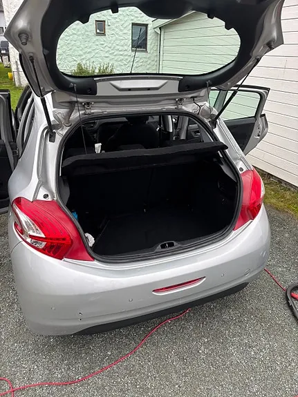 Peugeot 208 2013 photo 5
