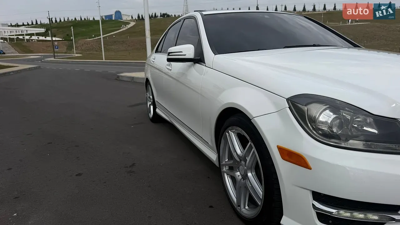 Mercedes-Benz C-Class 2013 photo 5