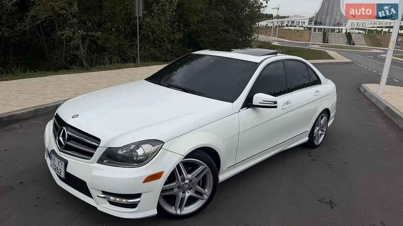 Mercedes-Benz C-Class 2013 photo 3